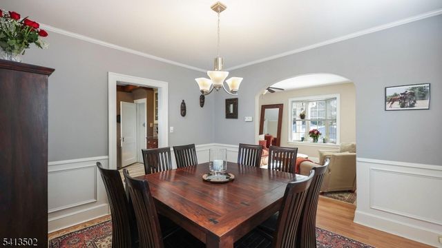 25 Paterson Rd, Fanwood Boro, NJ 07023