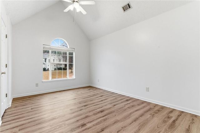 281 Fox Run, Loganville, GA 30052