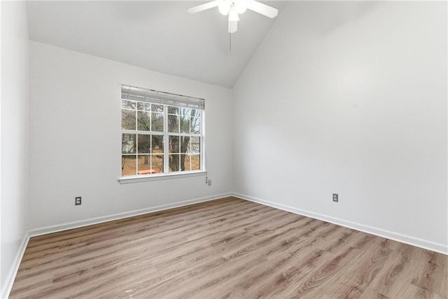 281 Fox Run, Loganville, GA 30052