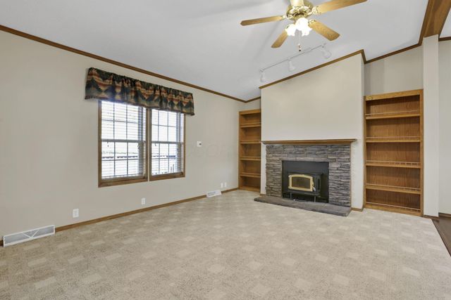 38482 Scout Road, Logan, OH 43138