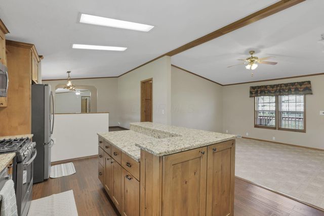 38482 Scout Road, Logan, OH 43138