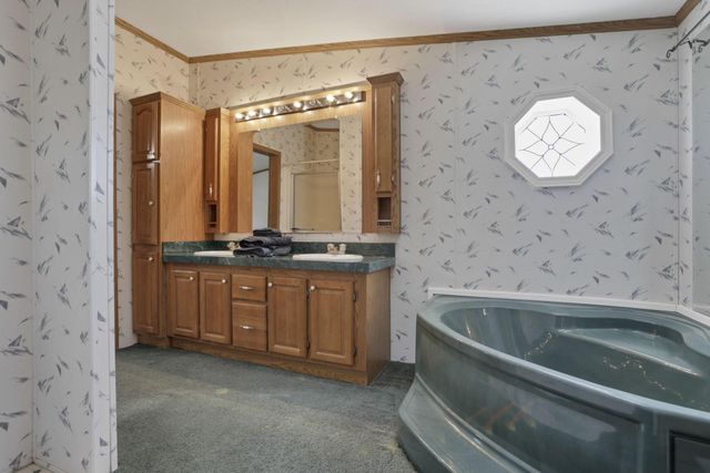 38482 Scout Road, Logan, OH 43138