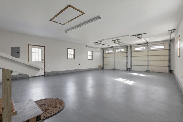 38482 Scout Road, Logan, OH 43138