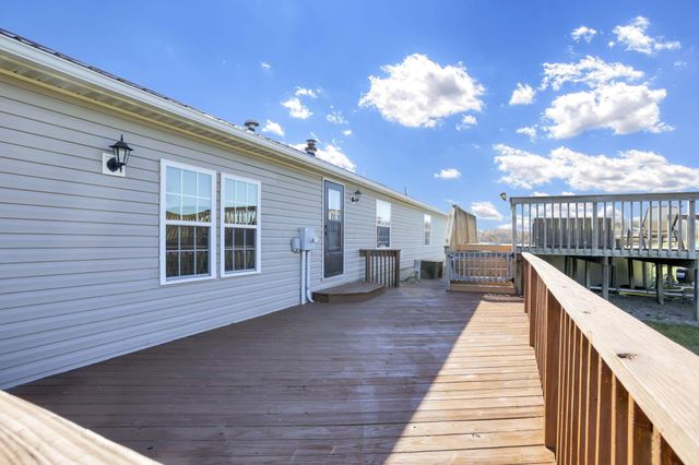 38482 Scout Road, Logan, OH 43138