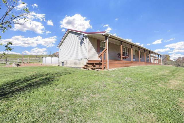 38482 Scout Road, Logan, OH 43138