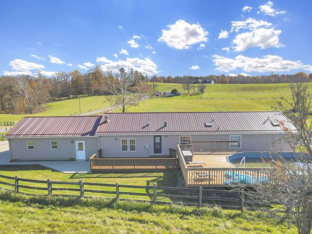 38482 Scout Road, Logan, OH 43138