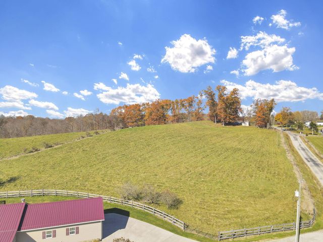 38482 Scout Road, Logan, OH 43138