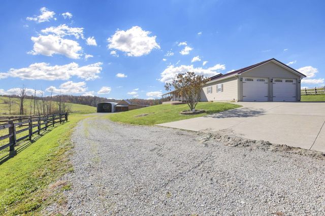 38482 Scout Road, Logan, OH 43138