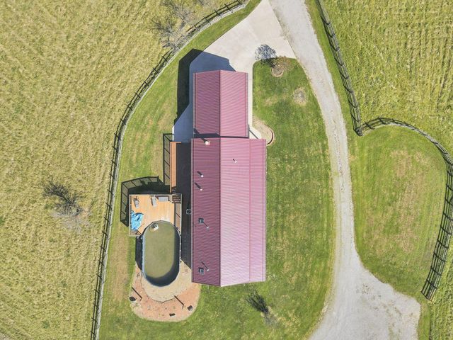 38482 Scout Road, Logan, OH 43138