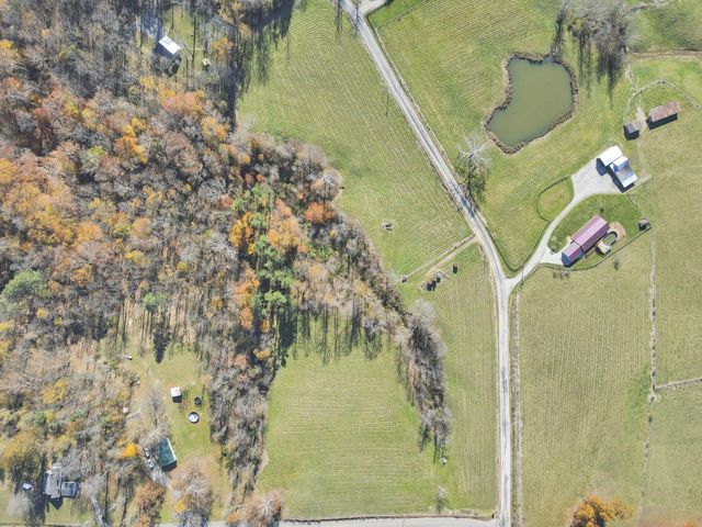 38482 Scout Road, Logan, OH 43138