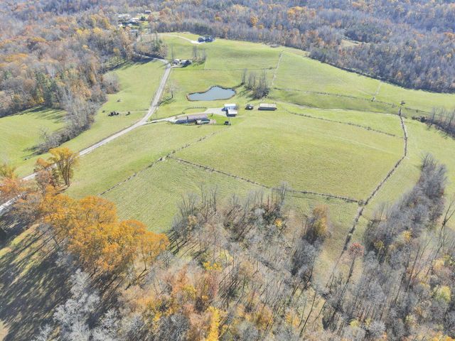 38482 Scout Road, Logan, OH 43138