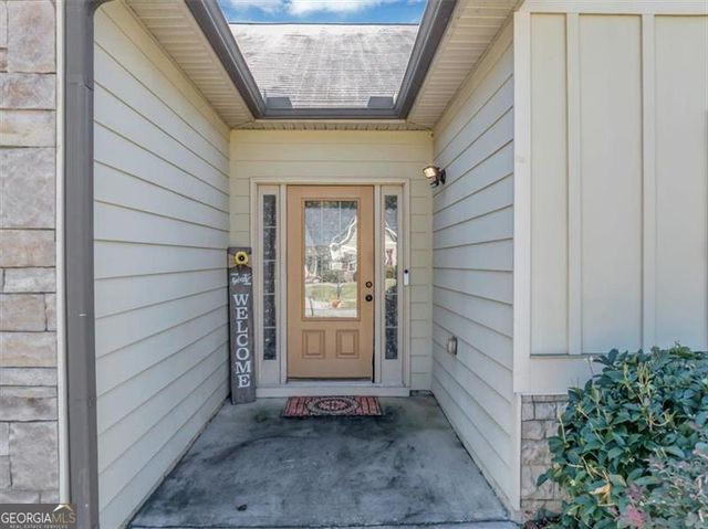 229 SUMMERGATE Lane, Villa Rica, GA 30180