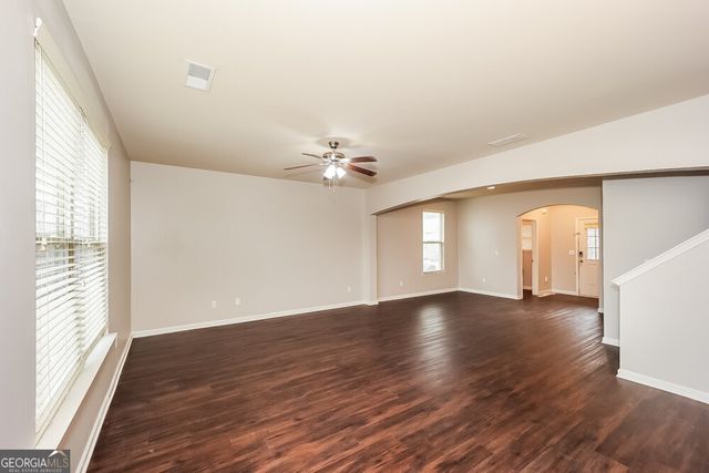 252 Bandelier Circle, Hampton, GA 30228