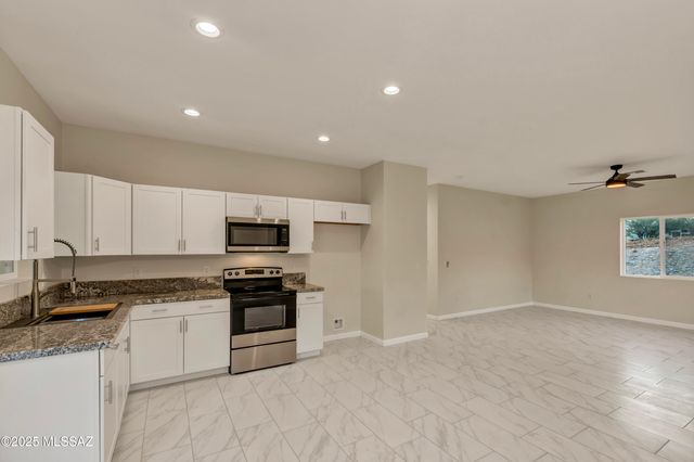 1379 Camino Faja, Rio Rico, AZ 85648