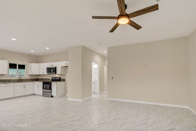 1379 Camino Faja, Rio Rico, AZ 85648