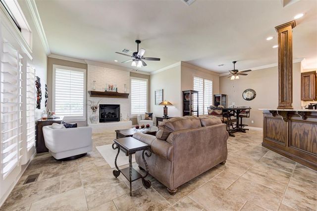 301 Carmel Valley Way, Edmond, OK 73025