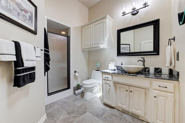 301 Carmel Valley Way, Edmond, OK 73025