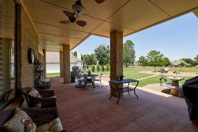 301 Carmel Valley Way, Edmond, OK 73025