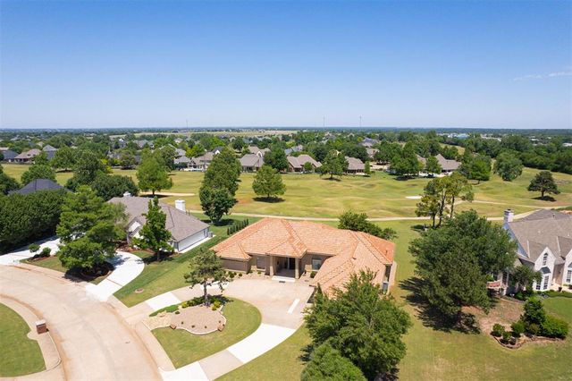 301 Carmel Valley Way, Edmond, OK 73025