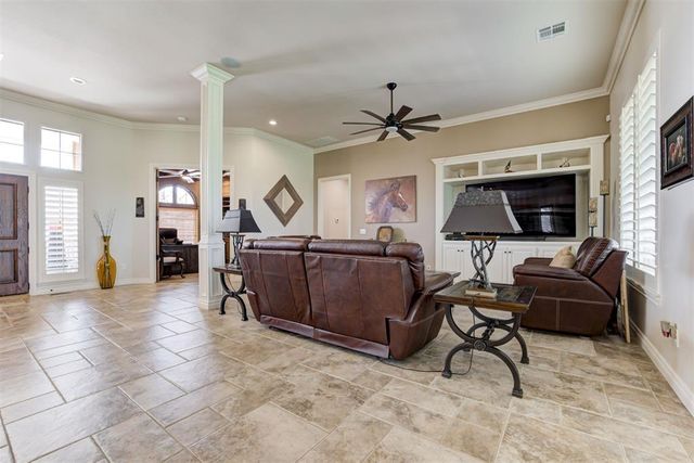 301 Carmel Valley Way, Edmond, OK 73025