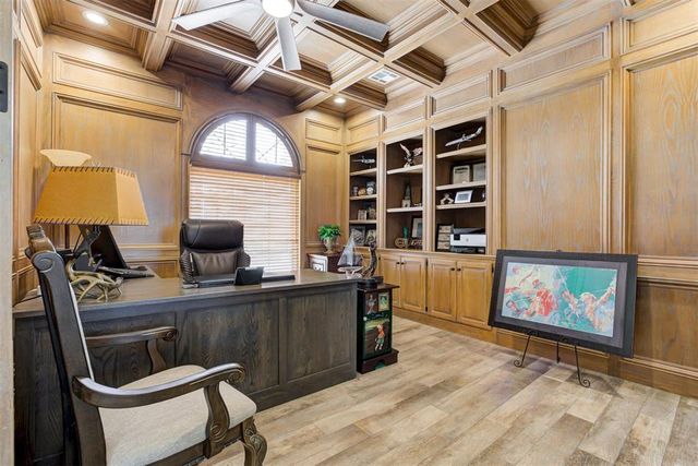 301 Carmel Valley Way, Edmond, OK 73025