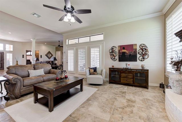 301 Carmel Valley Way, Edmond, OK 73025