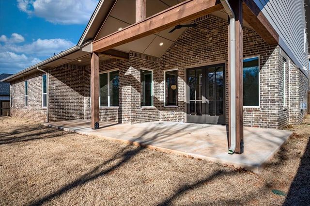 432 Old Creek Road, Edmond, OK 73034