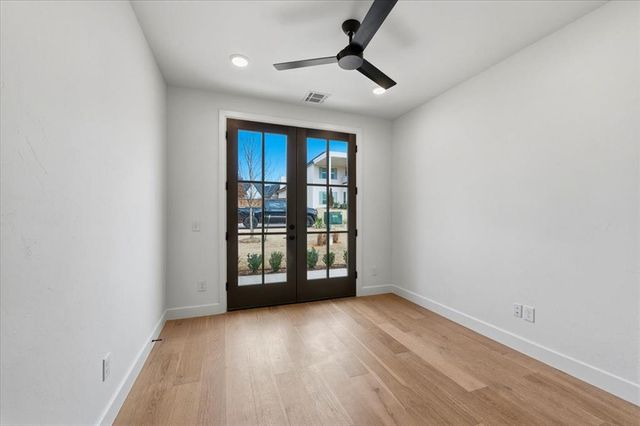 432 Old Creek Road, Edmond, OK 73034