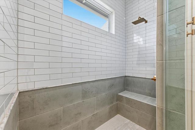 432 Old Creek Road, Edmond, OK 73034