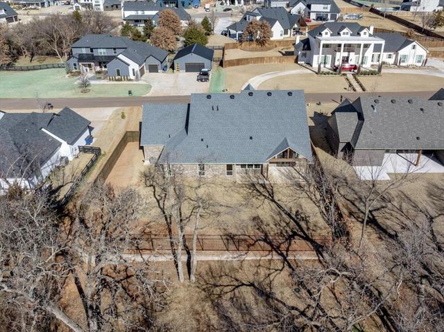 432 Old Creek Road, Edmond, OK 73034