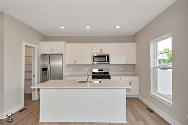 6126 Stone Pathway Drive, Bourbonnais, IL 60914