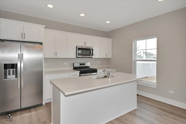 6126 Stone Pathway Drive, Bourbonnais, IL 60914