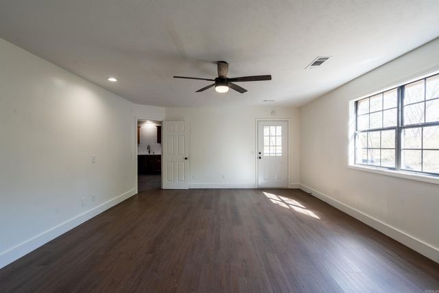 144 Mary Irene, Searcy, AR 72143
