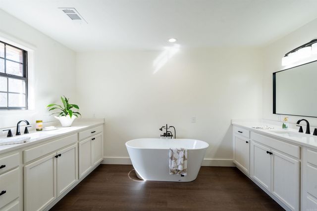 144 Mary Irene, Searcy, AR 72143