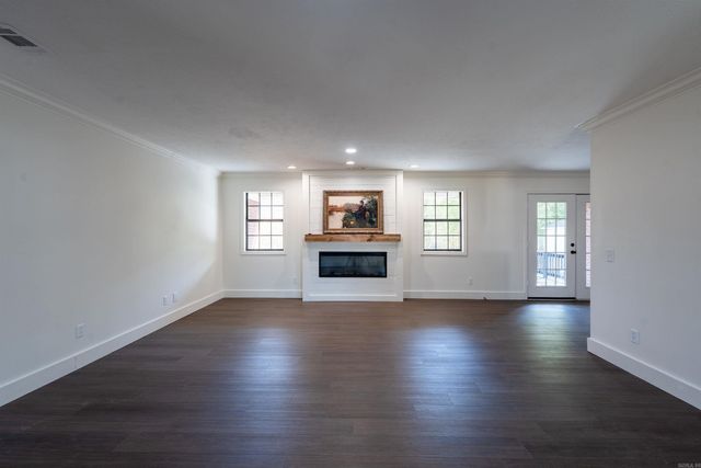 144 Mary Irene, Searcy, AR 72143