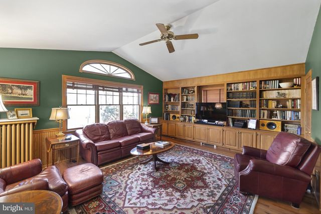 125 W BROADWAY, Gettysburg, PA 17325