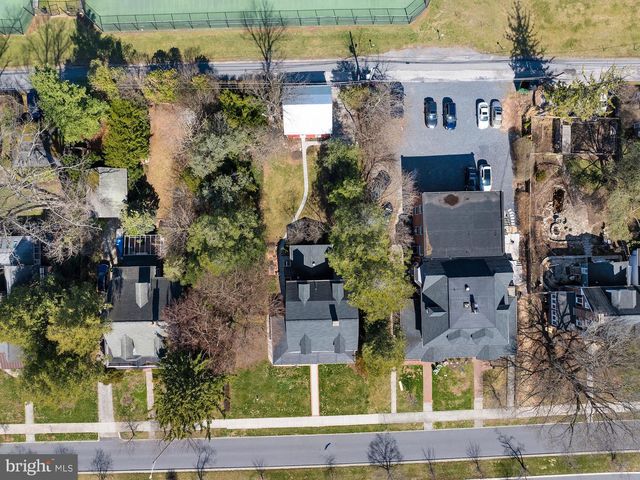 125 W BROADWAY, Gettysburg, PA 17325