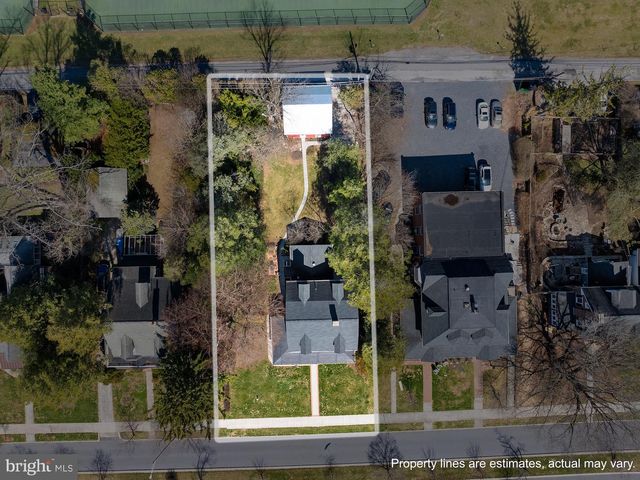 125 W BROADWAY, Gettysburg, PA 17325