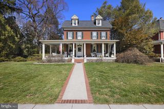 125 W BROADWAY, Gettysburg, PA 17325