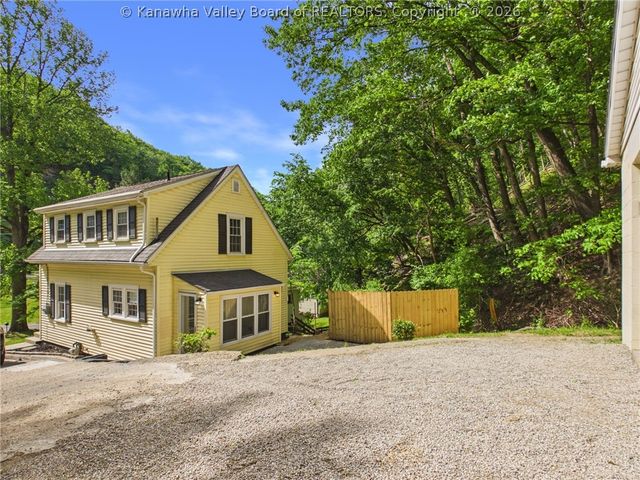 743 Greenbrier Street, Charleston, WV 25311