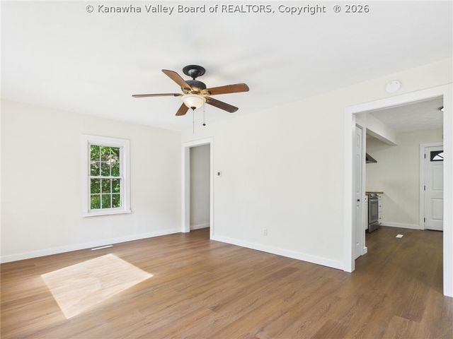 743 Greenbrier Street, Charleston, WV 25311