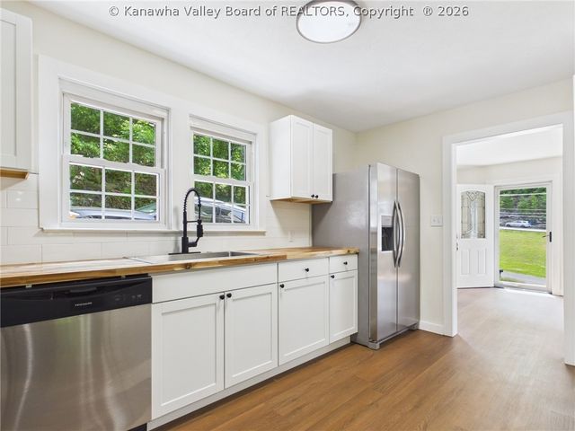 743 Greenbrier Street, Charleston, WV 25311
