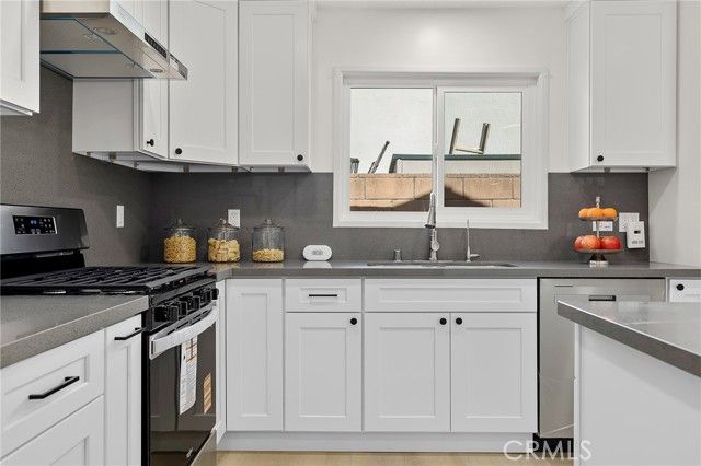 9704 Lark Circle, Fountain Valley, CA 92708