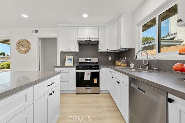 9704 Lark Circle, Fountain Valley, CA 92708