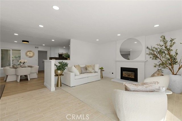 9704 Lark Circle, Fountain Valley, CA 92708