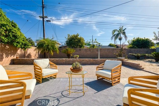 9704 Lark Circle, Fountain Valley, CA 92708