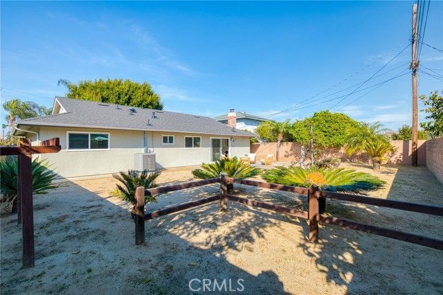 9704 Lark Circle, Fountain Valley, CA 92708