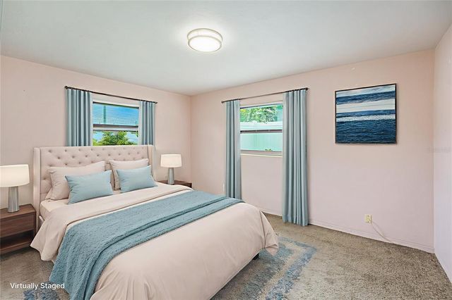 5216 30TH AVENUE N, St Petersburg, FL 33710
