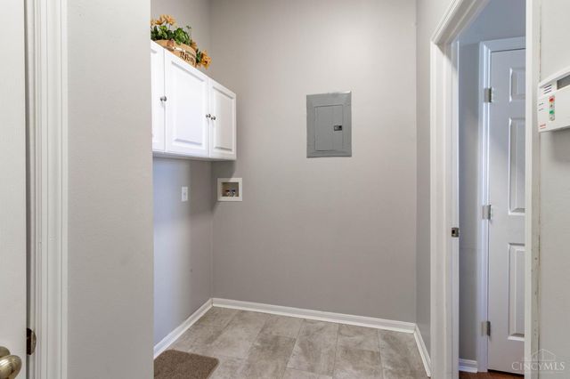 3807 Sandtrap Circle, Mason, OH 45040