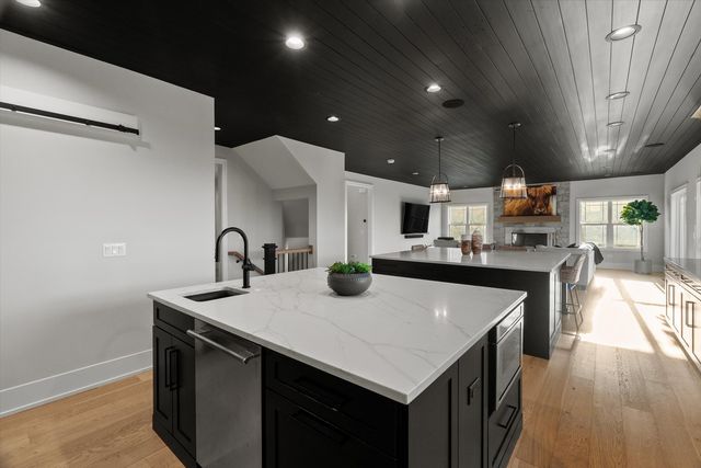 11120 Tuscany Court, Lemont, IL 60439